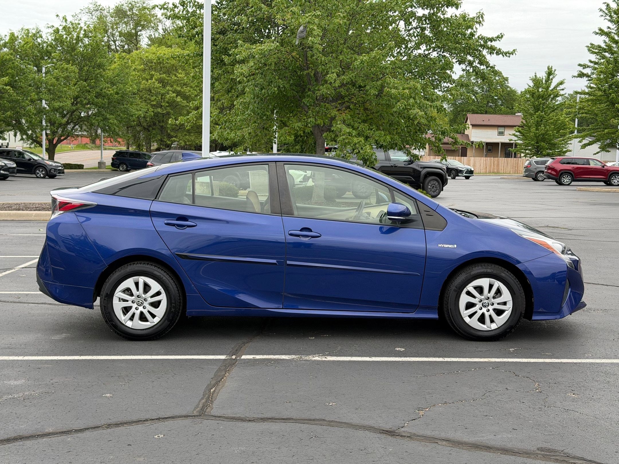 2016 Toyota Prius Two - Photo 6
