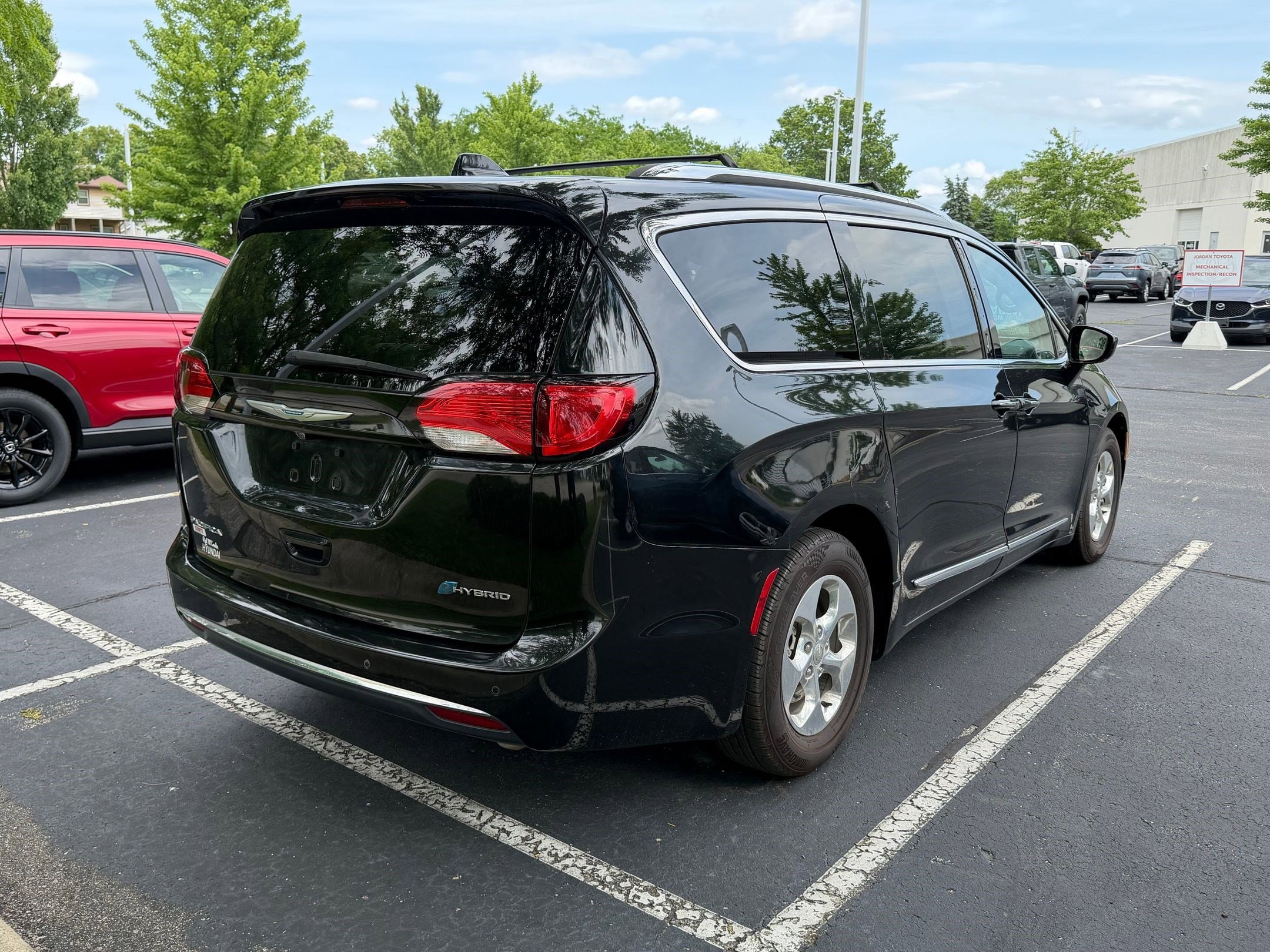 Pacifica Hybrid Touring L Hybrid Touring L FWD