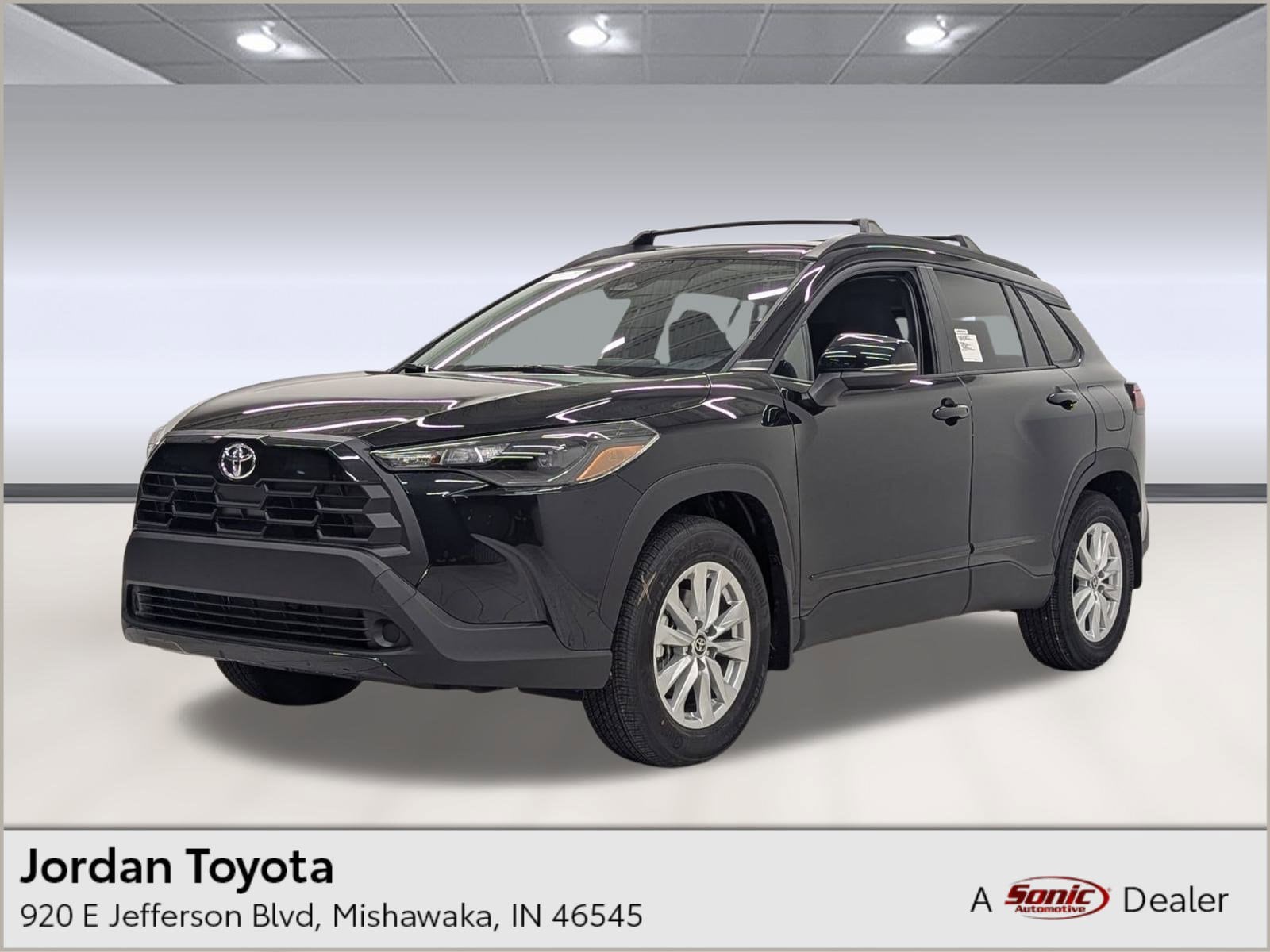 2026 Toyota Corolla Cross LE's photo