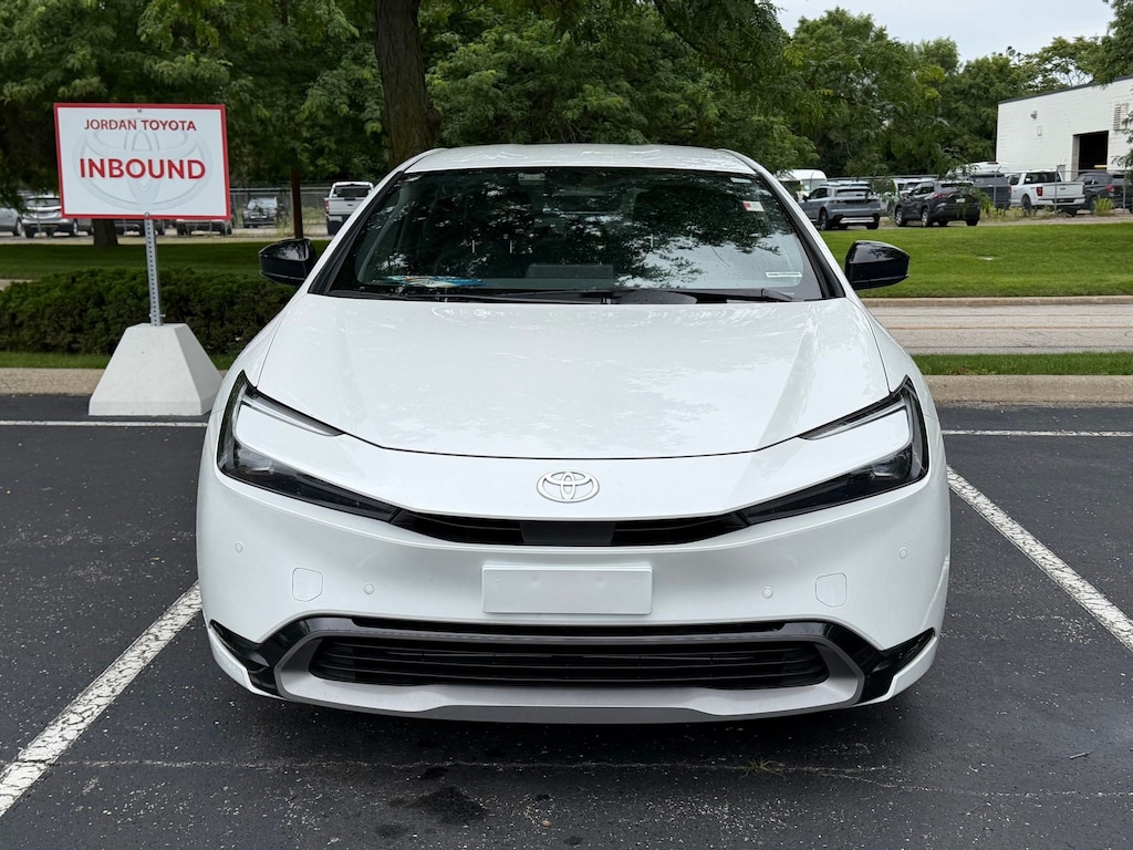 Used 2023 Toyota Prius XLE XLE