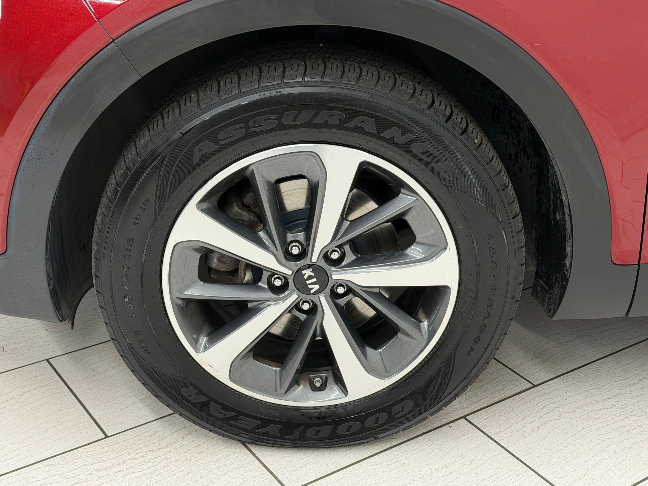 2019 Kia Sorento EX - Photo 10