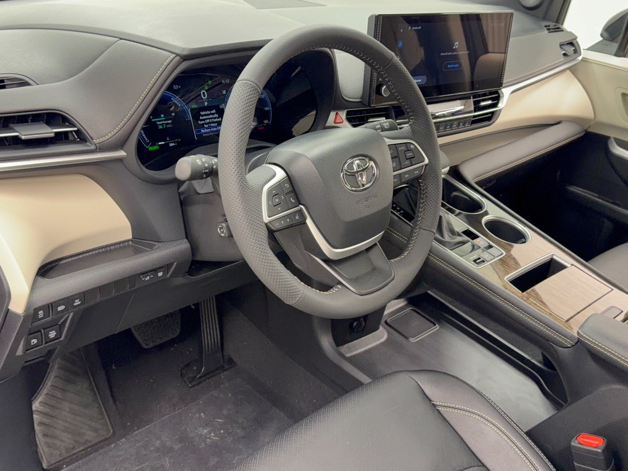 New 2026 Toyota Sienna Limited 7 PASSENGER