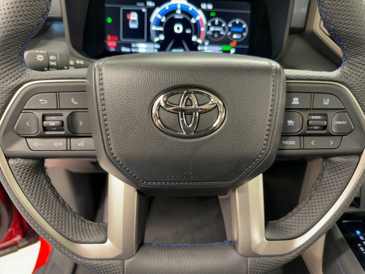 2026 Toyota Tundra Platinum - Photo 10