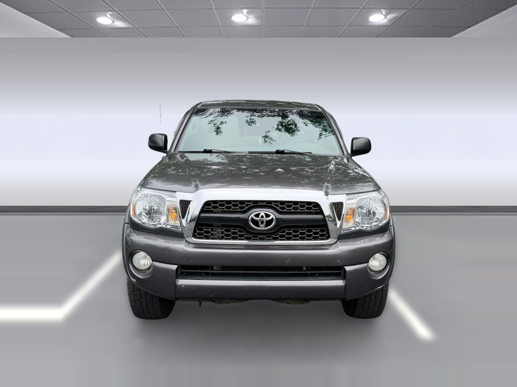 Used 2011 Toyota Tacoma Tacoma Base V6 (4WD Access V6 MT (Natl)) 4WD Access V6 MT