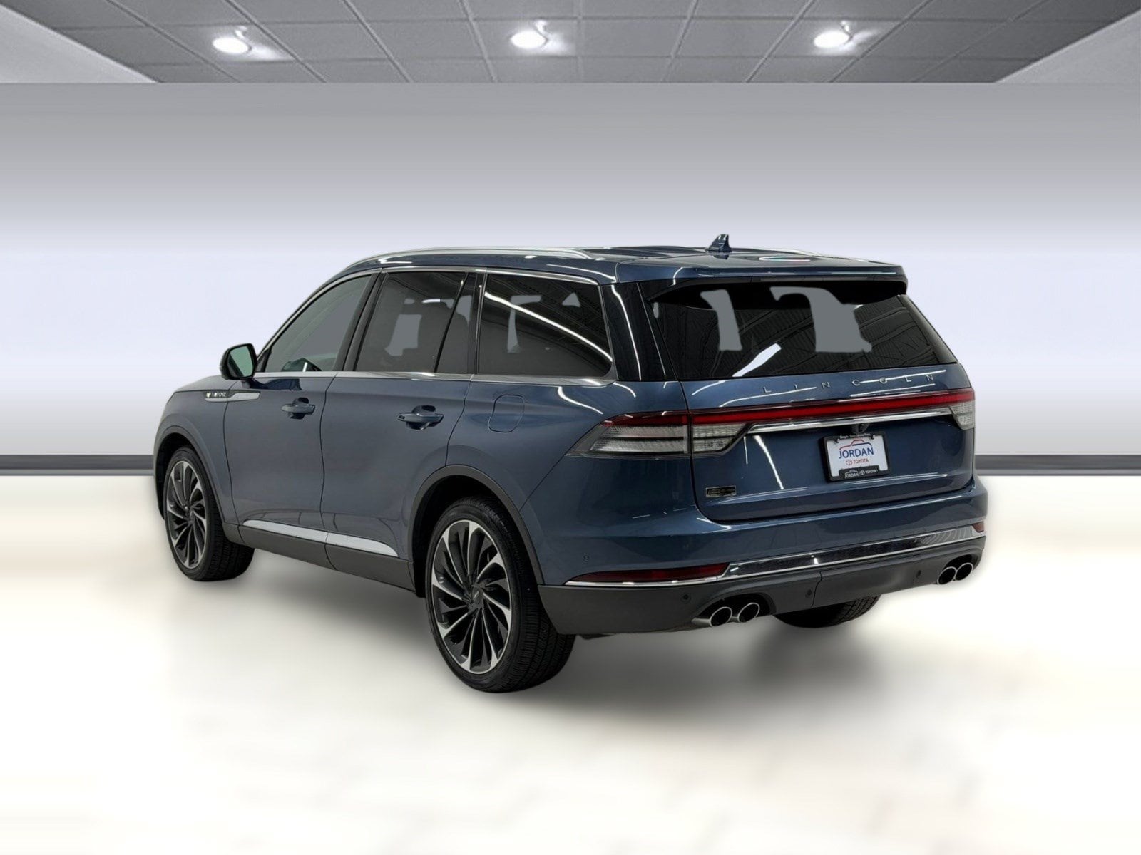 Aviator Reserve Reserve AWD
