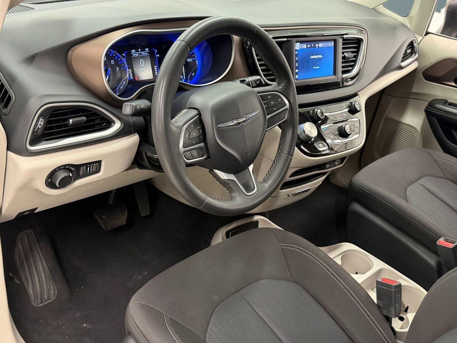 Voyager LX LX FWD
