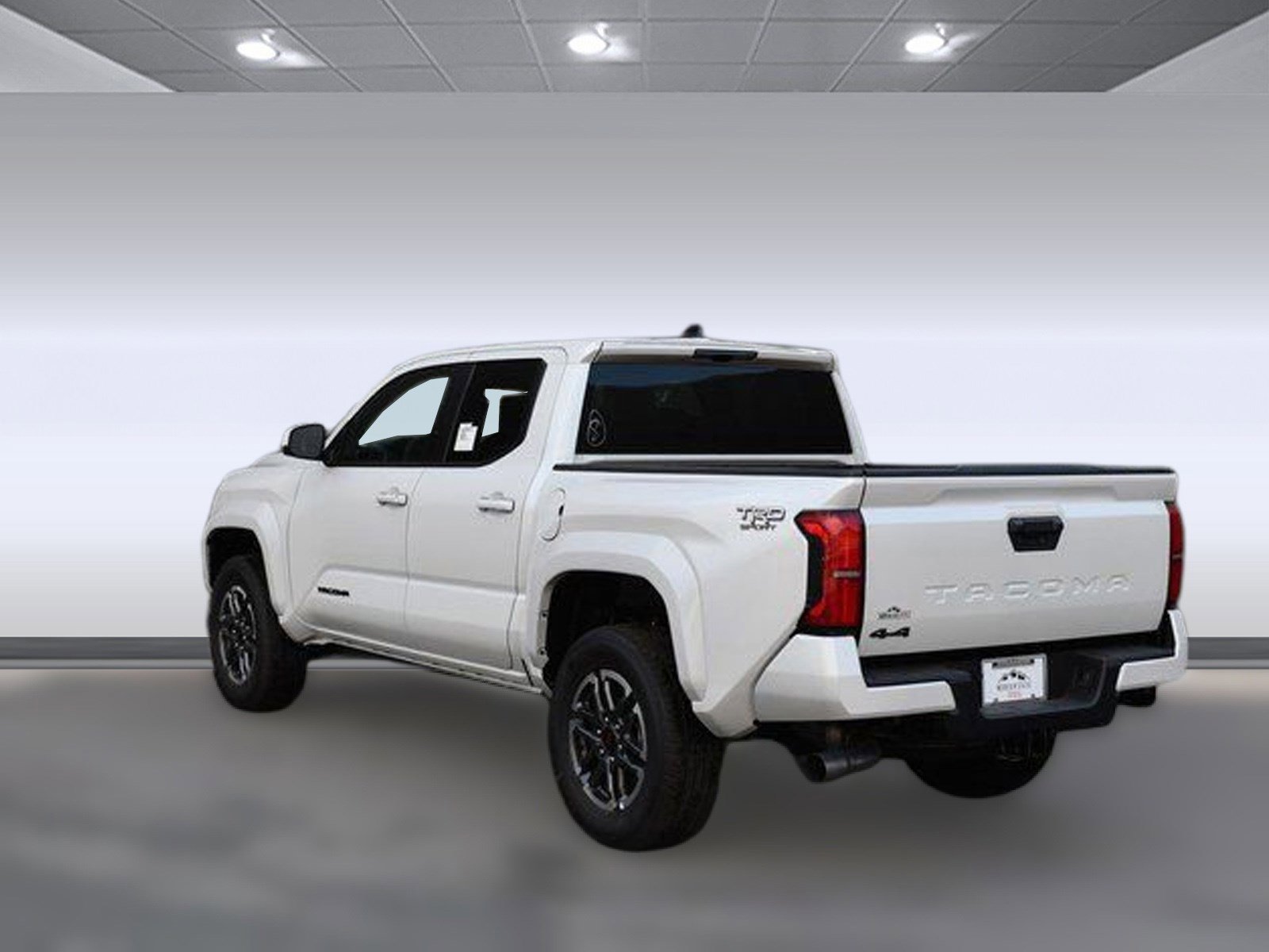 2025 Toyota Tacoma TRD Sport 4x4 Double Cab photo 3