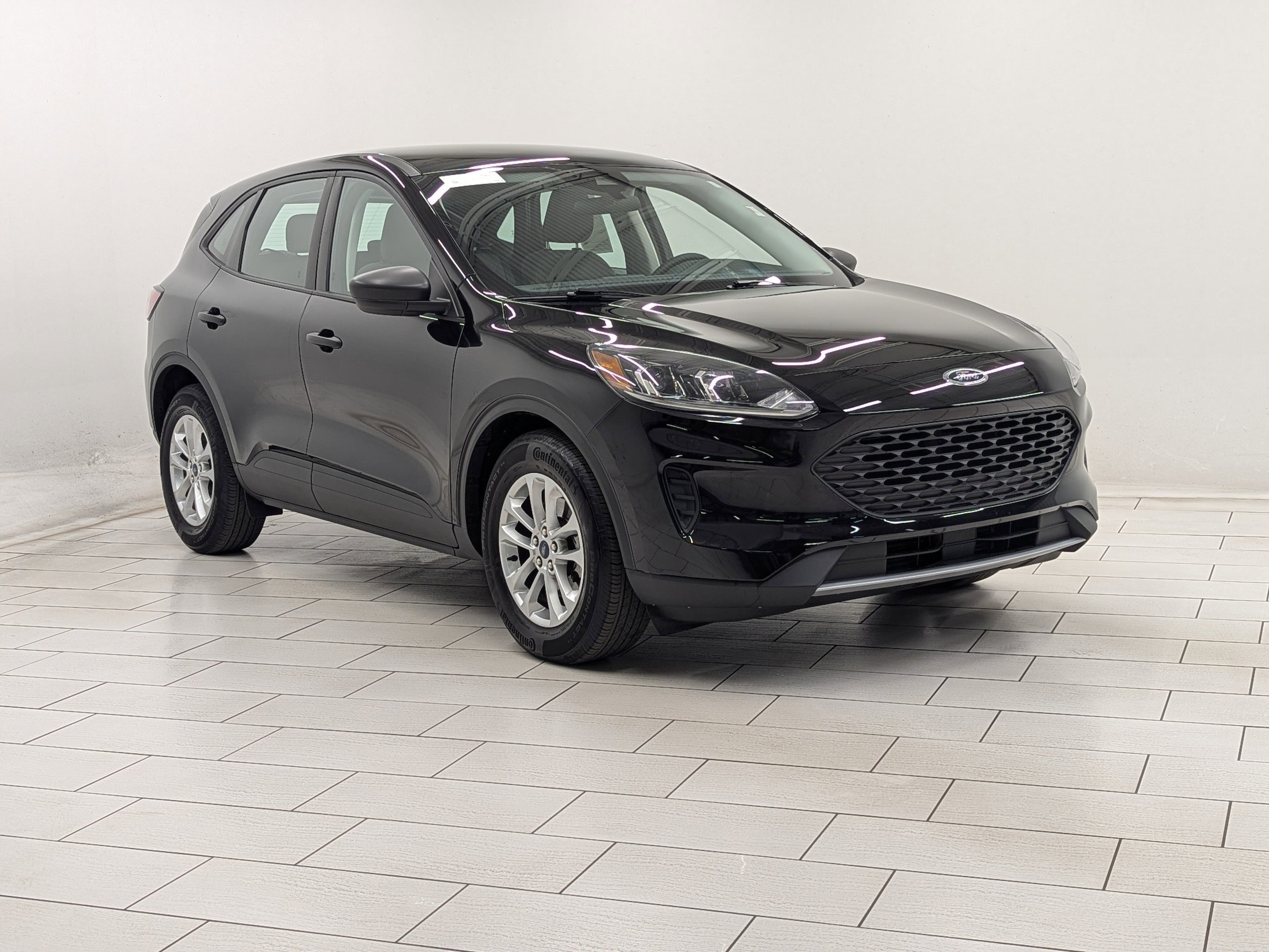 Used 2022 Ford Escape S with VIN 1FMCU0F67NUB04994 for sale in Mishawaka, IN