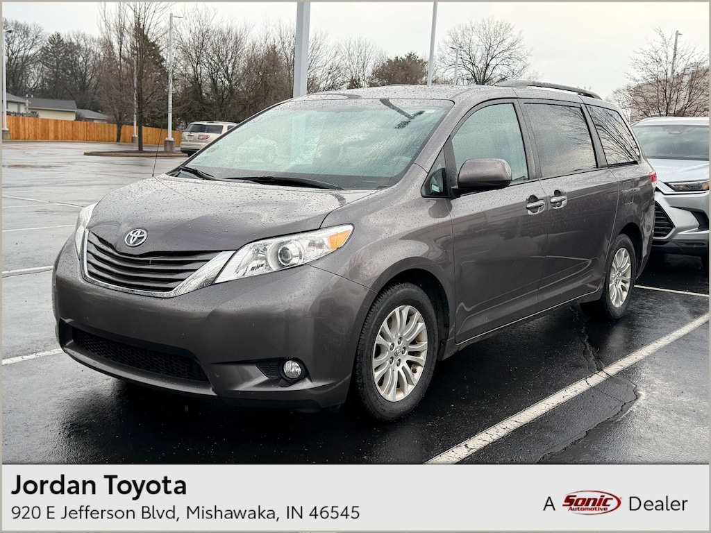 Used 2013 Toyota Sienna XLE Van