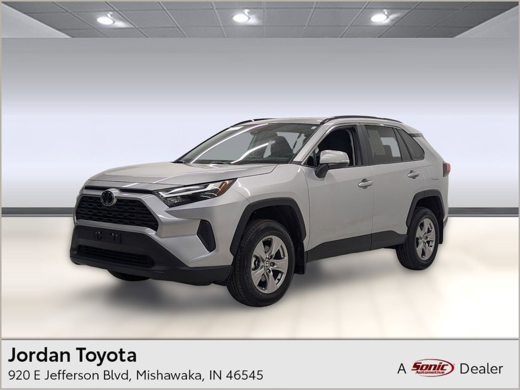 Used 2025 Toyota RAV4 XLE XLE FWD