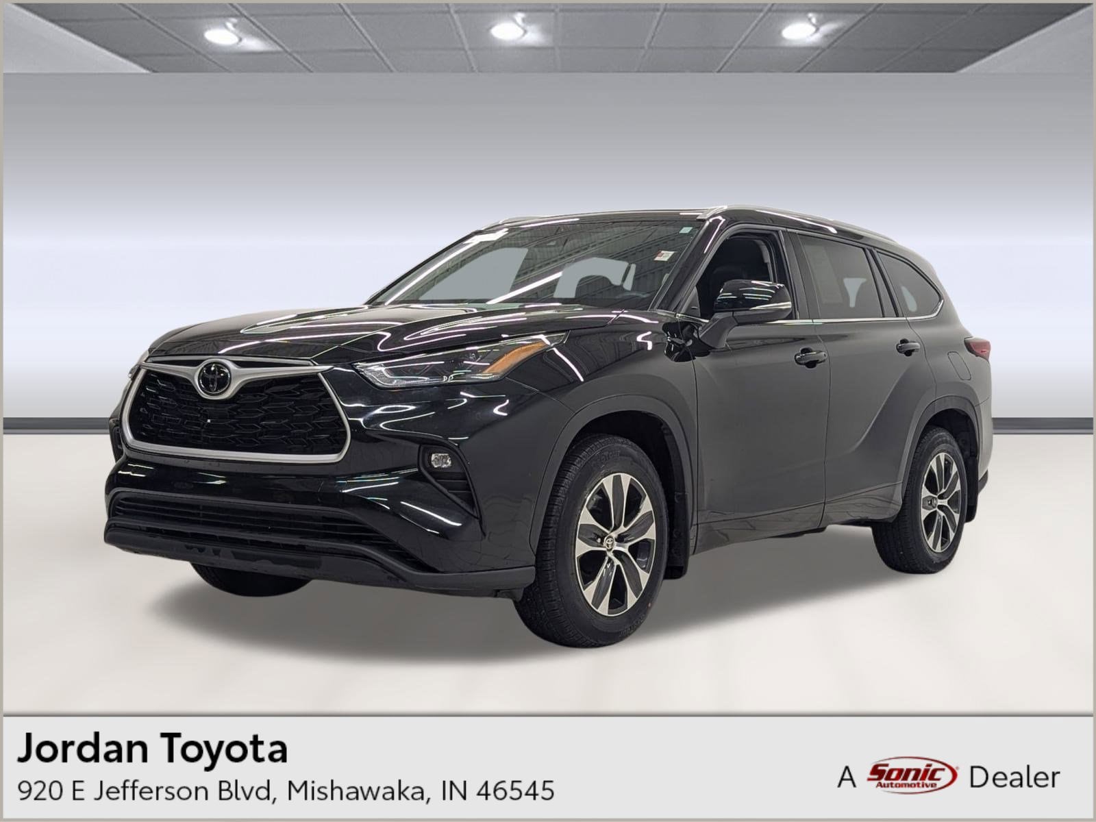 2022 Toyota Highlander XLE's photo