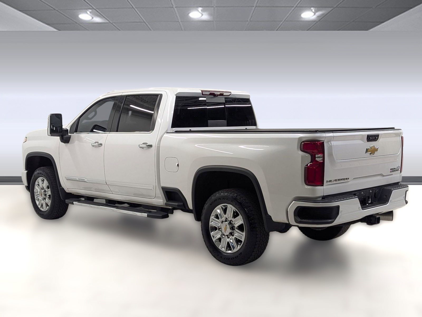 2024 Chevrolet Silverado 2500HD High Country photo 2
