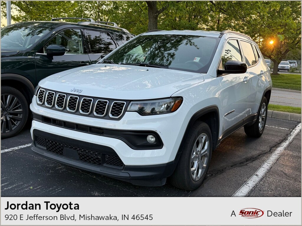 Used 2024 Jeep Compass Latitude Latitude 4x4