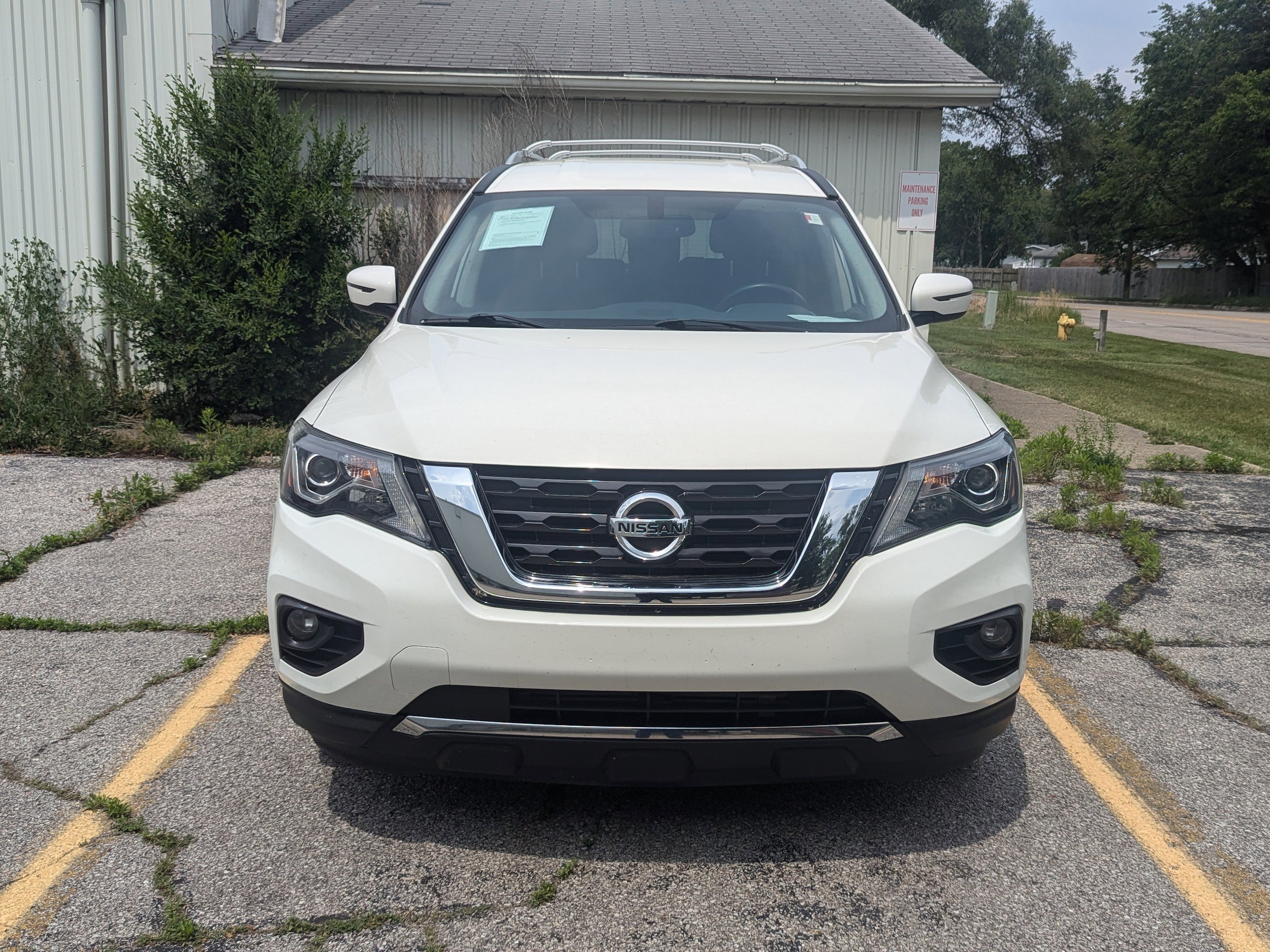 Used 2020 Nissan Pathfinder SV with VIN 5N1DR2BN6LC593454 for sale in Mishawaka, IN