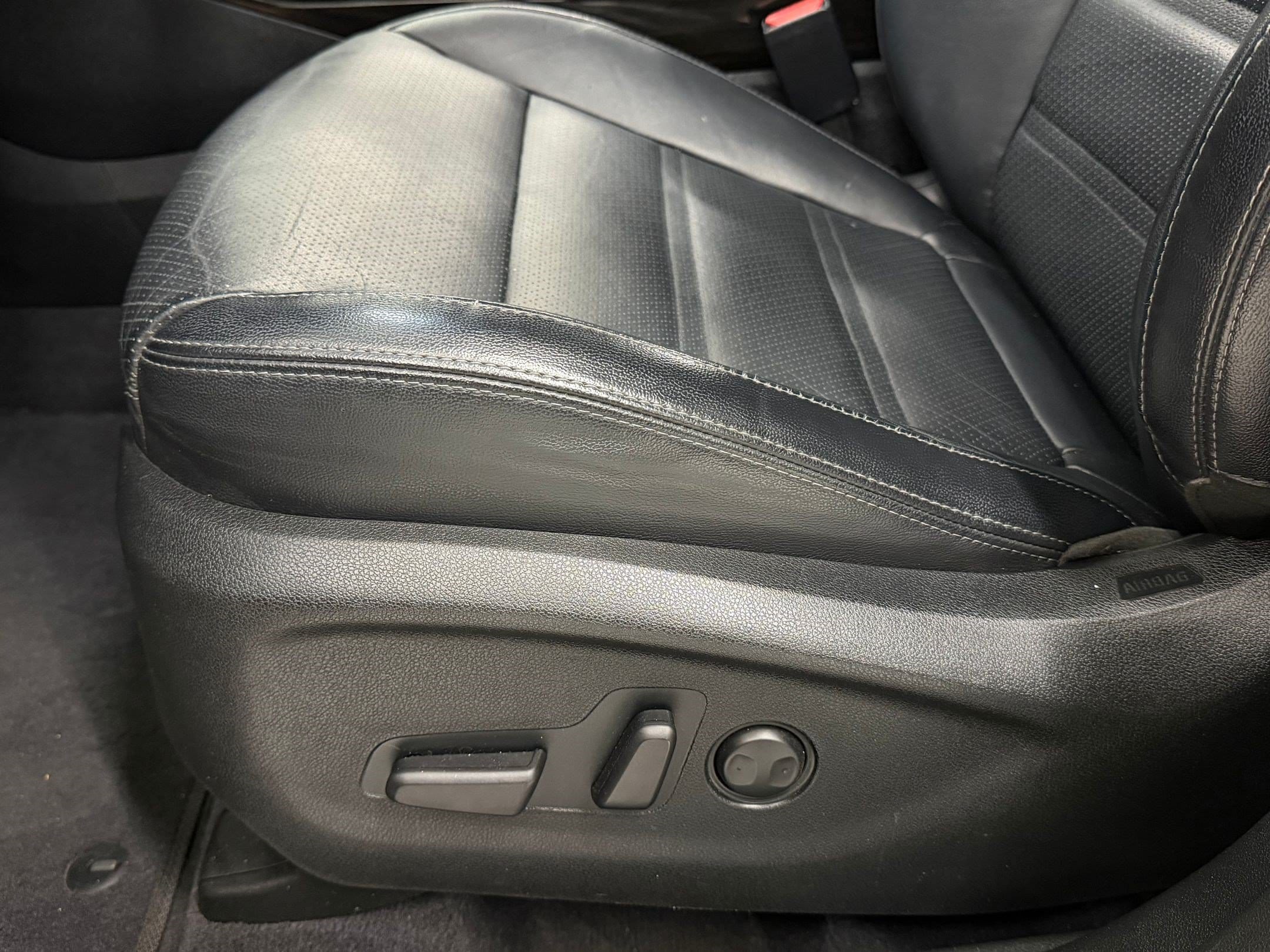 2019 Kia Sorento EX - Photo 12