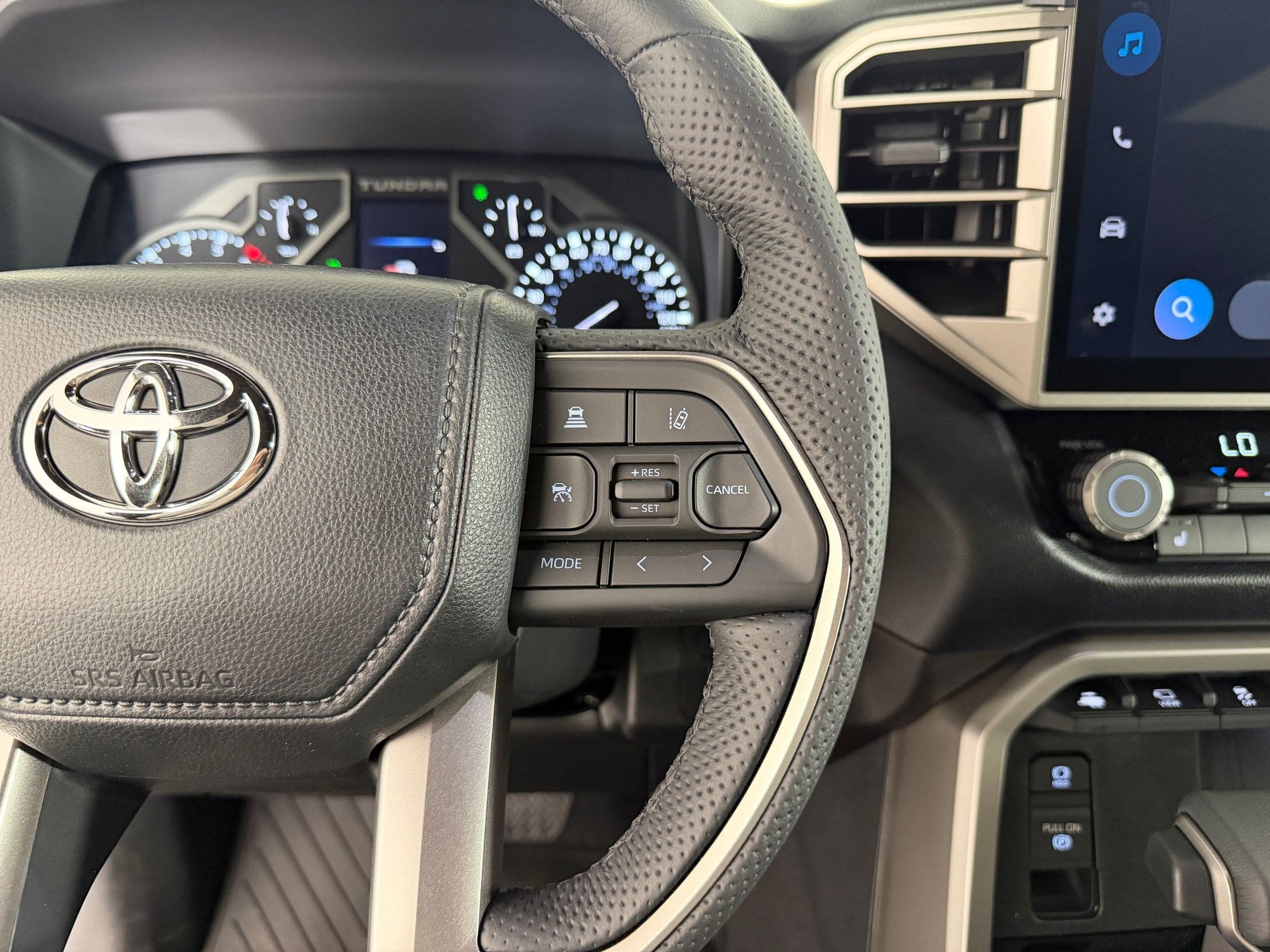 2026 Toyota Tundra SR5 - Photo 15