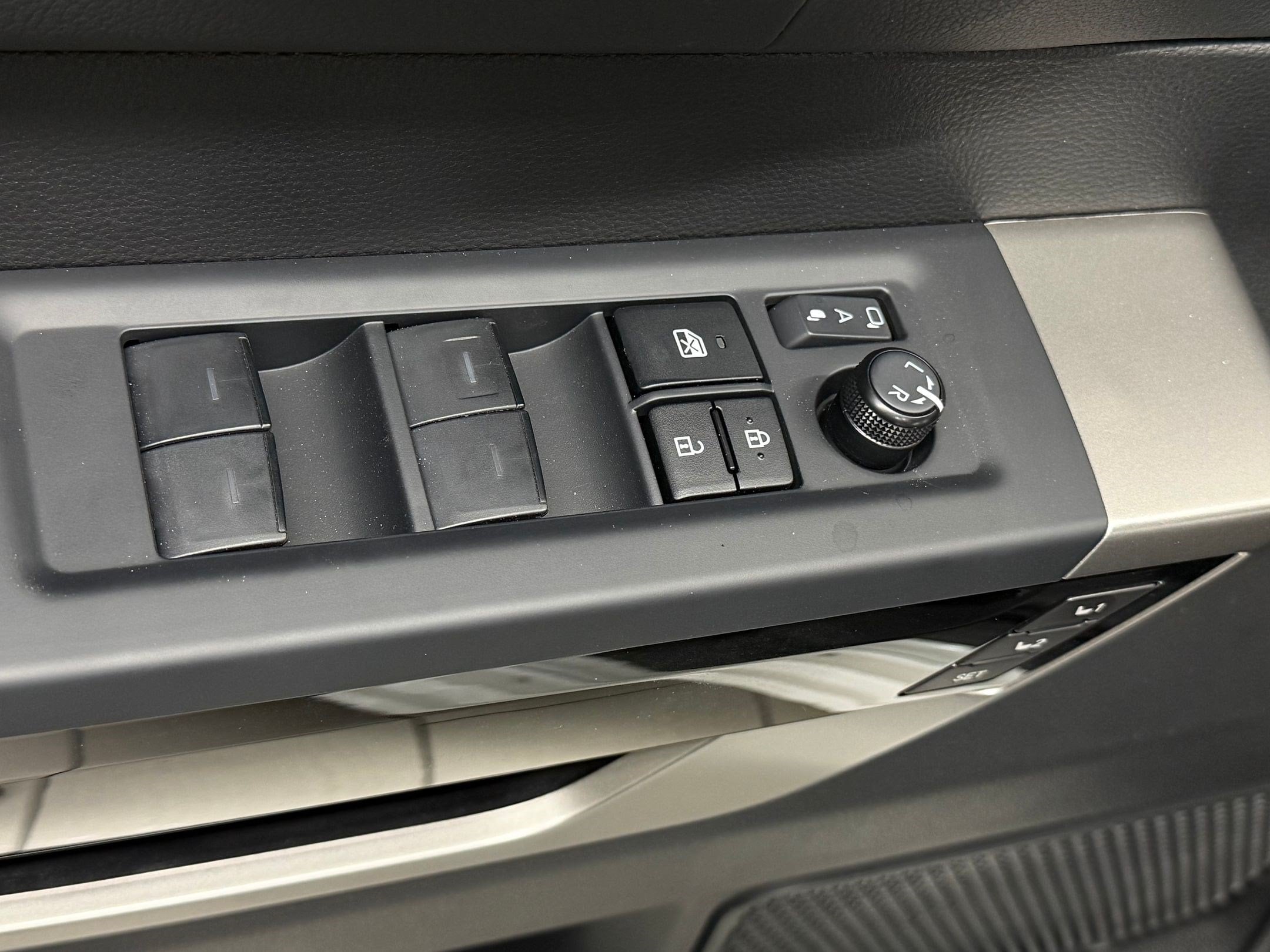 2026 Toyota Tundra Limited - Photo 30
