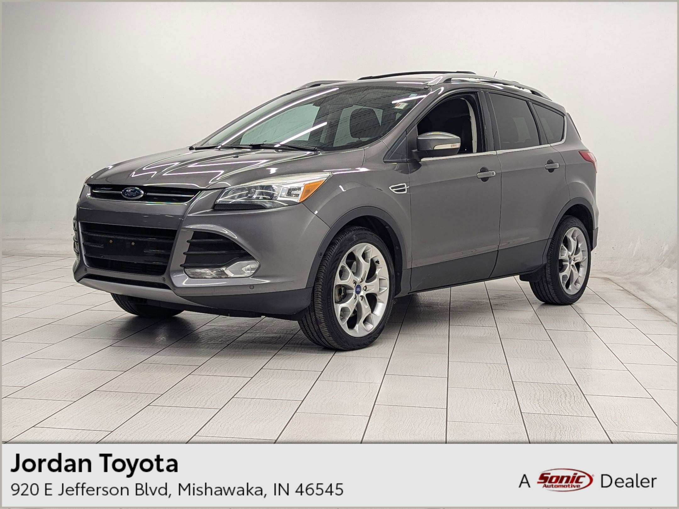 2013 Ford Escape Titanium's photo