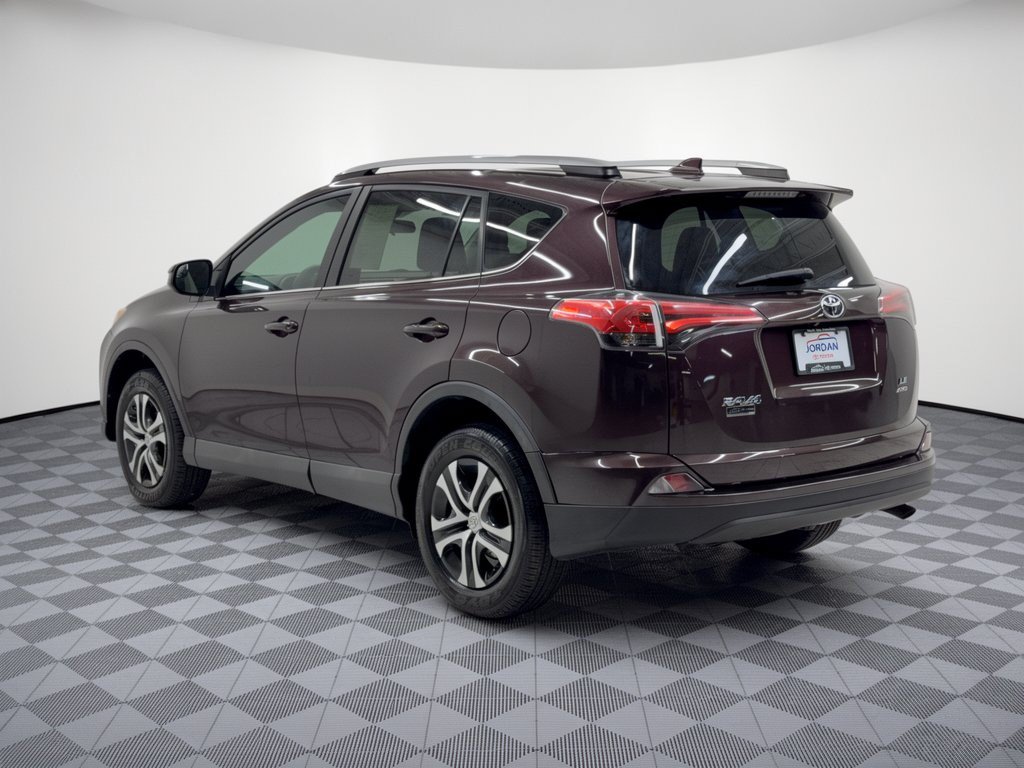 Used 2017 Toyota RAV4 LE LE AWD