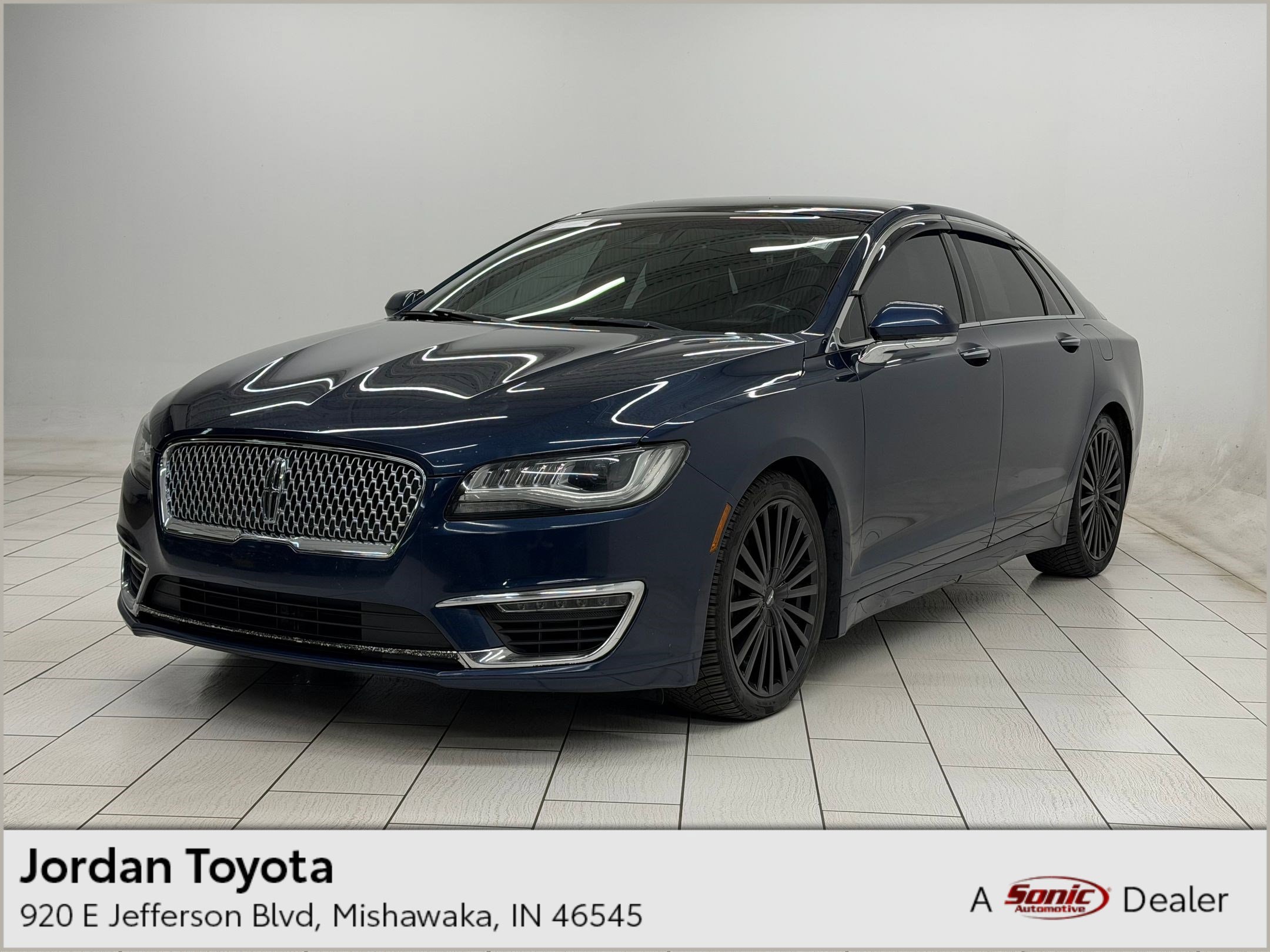 2017 Lincoln MKZ Reserve AWD's photo