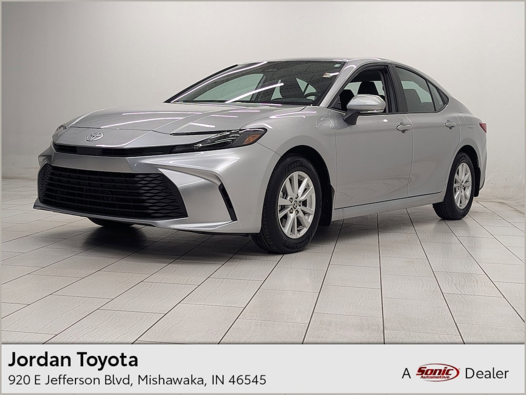 Used 2025 Toyota Camry LE LE