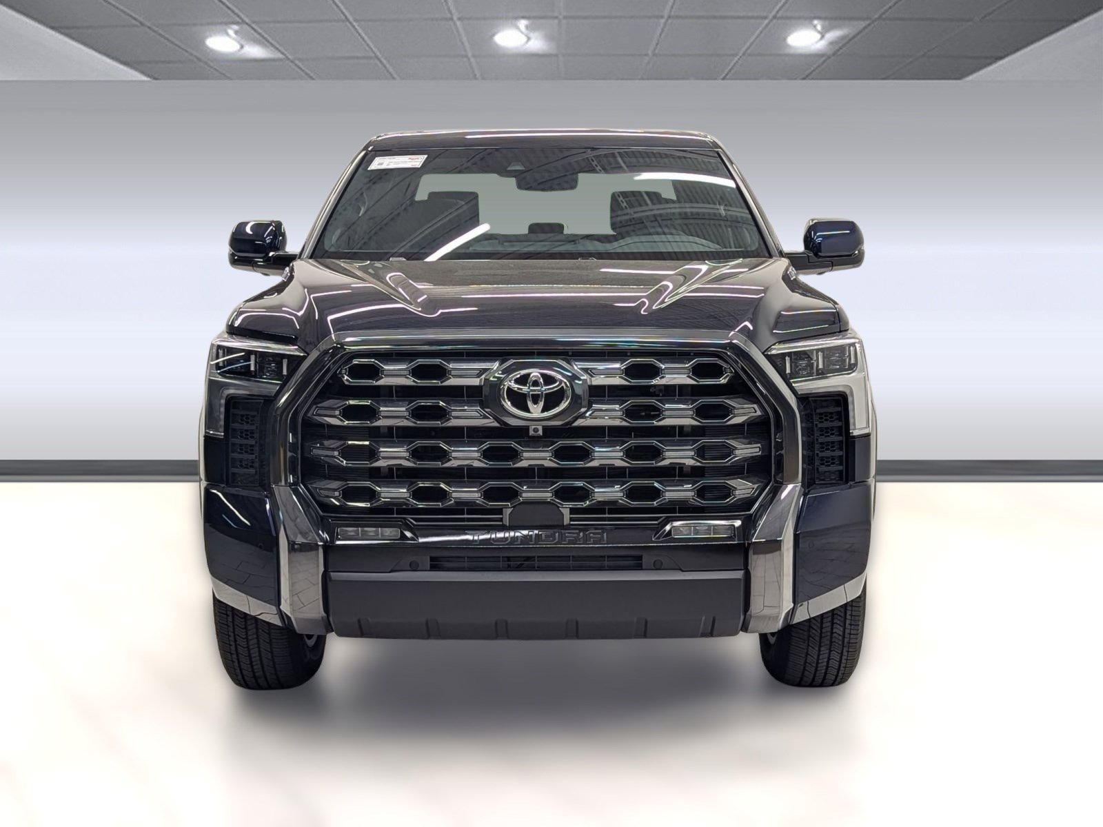 2026 Toyota Tundra Platinum CrewMax photo 4
