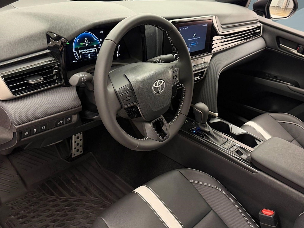 New 2026 Toyota Camry SE SE