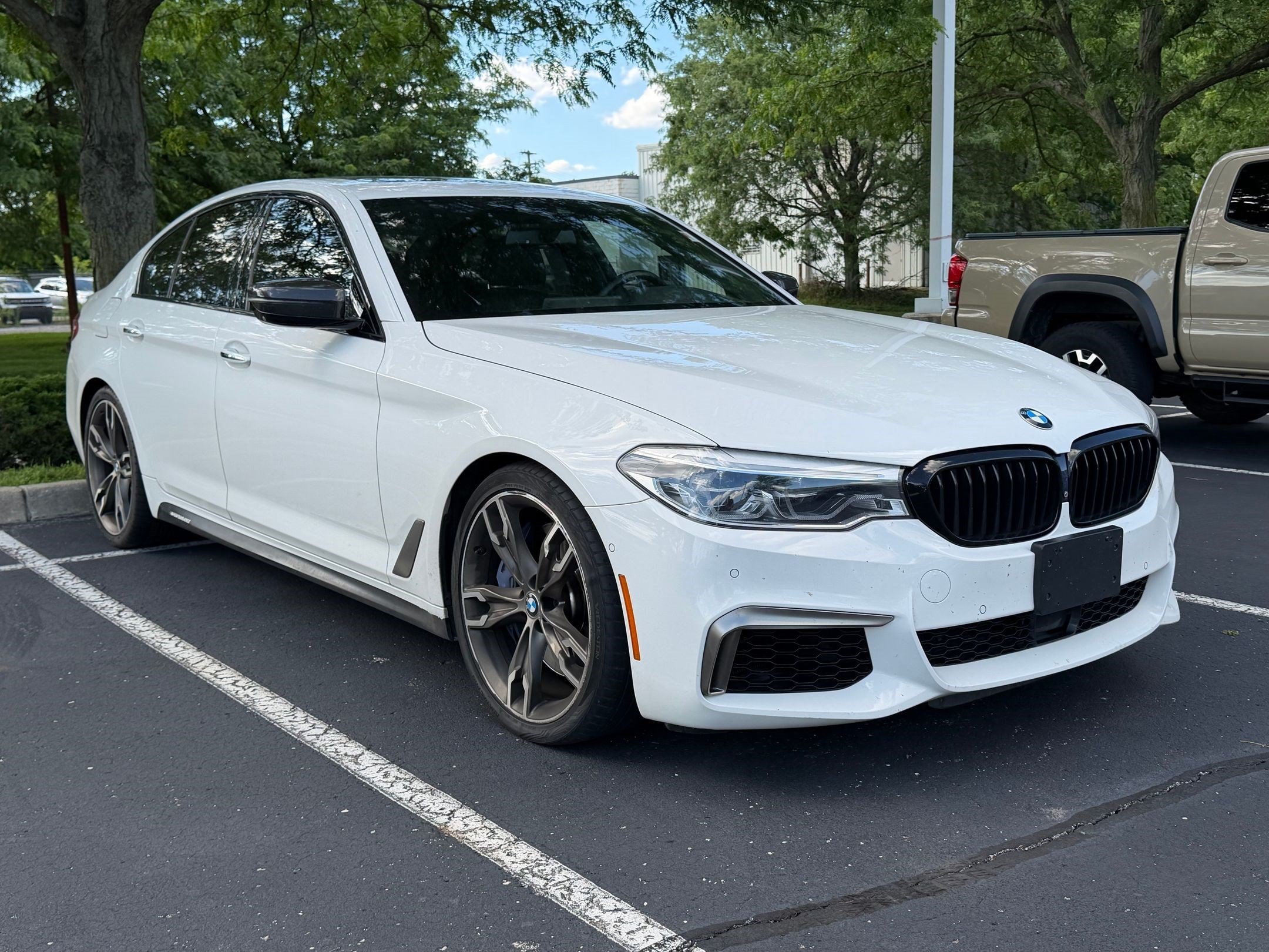 5 Series M550i XDrive Sedan