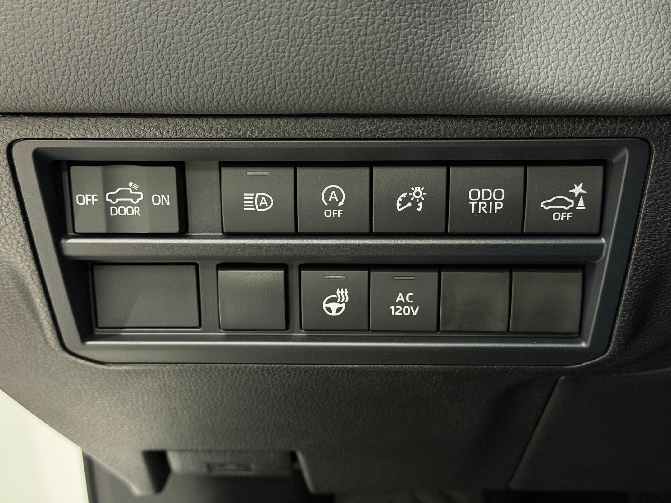 2026 Toyota Tundra Limited - Photo 22