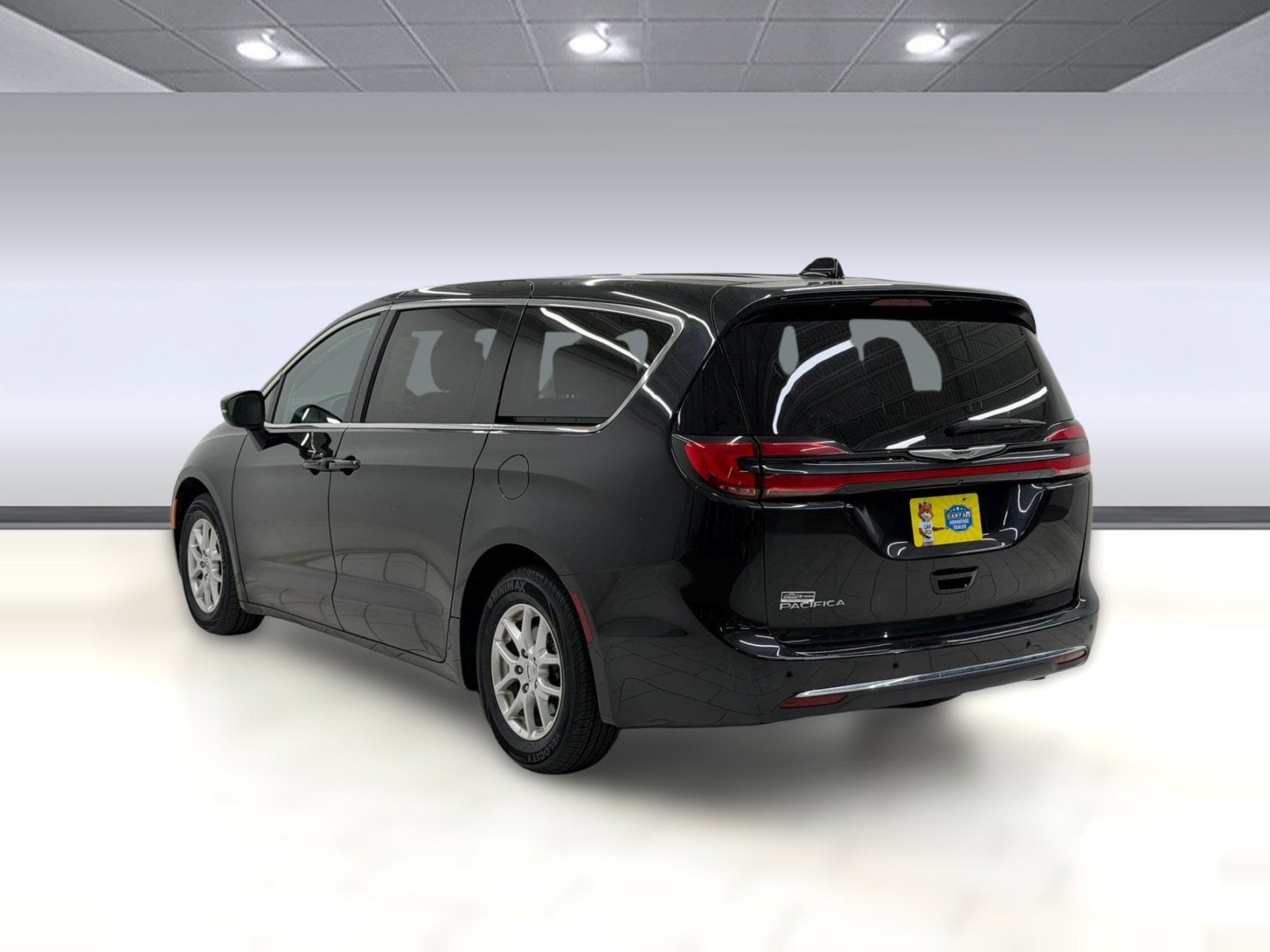 Pacifica Touring L Touring L FWD
