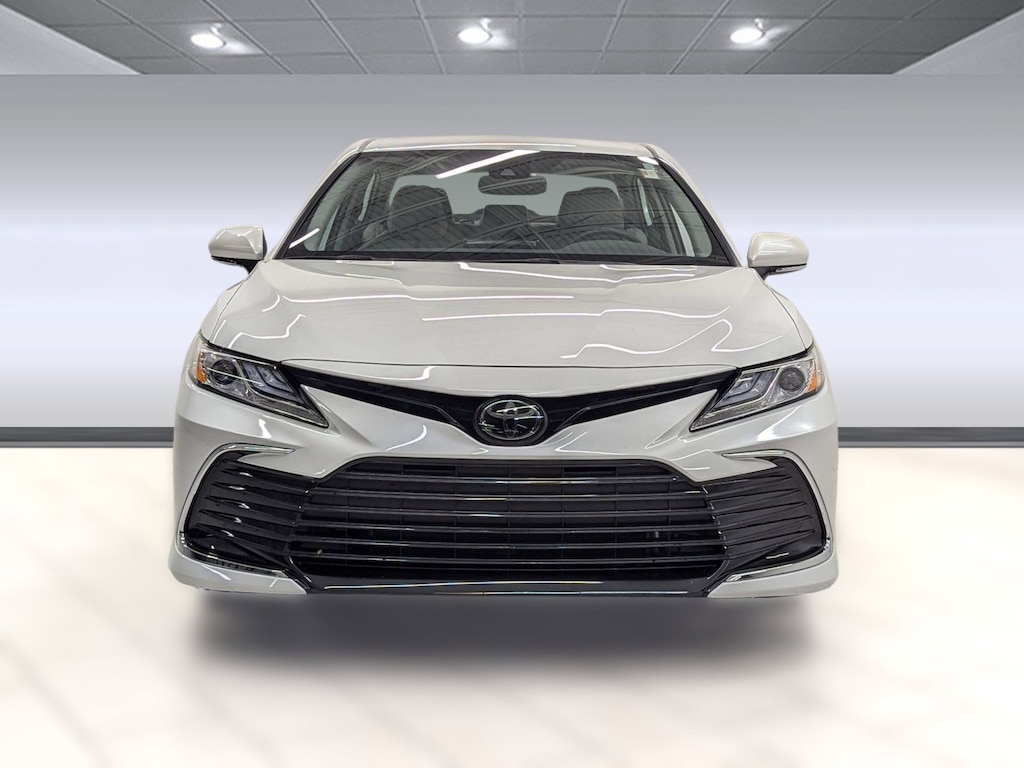 Used 2022 Toyota Camry XLE XLE Auto