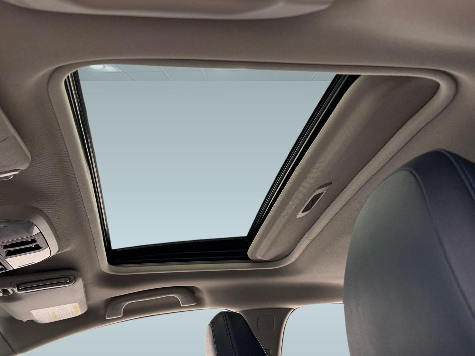 2021 Subaru Crosstrek Hybrid - Photo 22