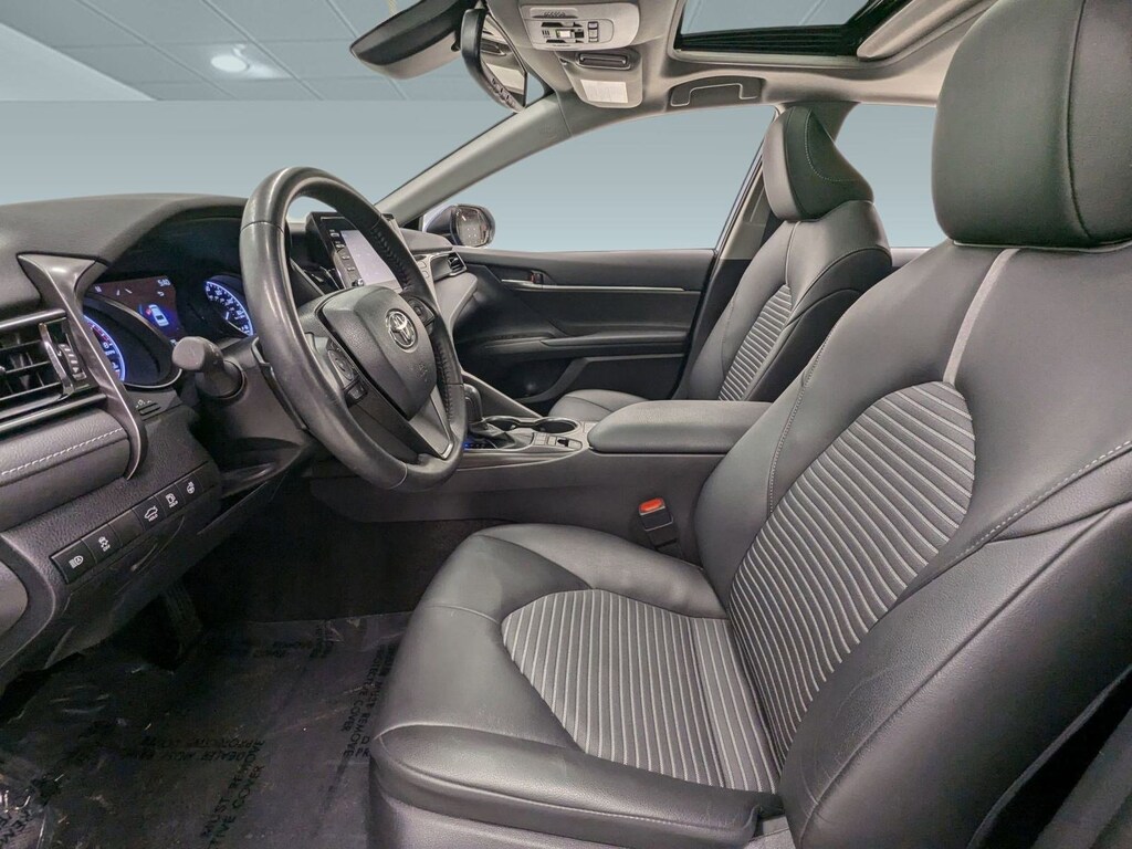 Used 2023 Toyota Camry SE SE Auto AWD
