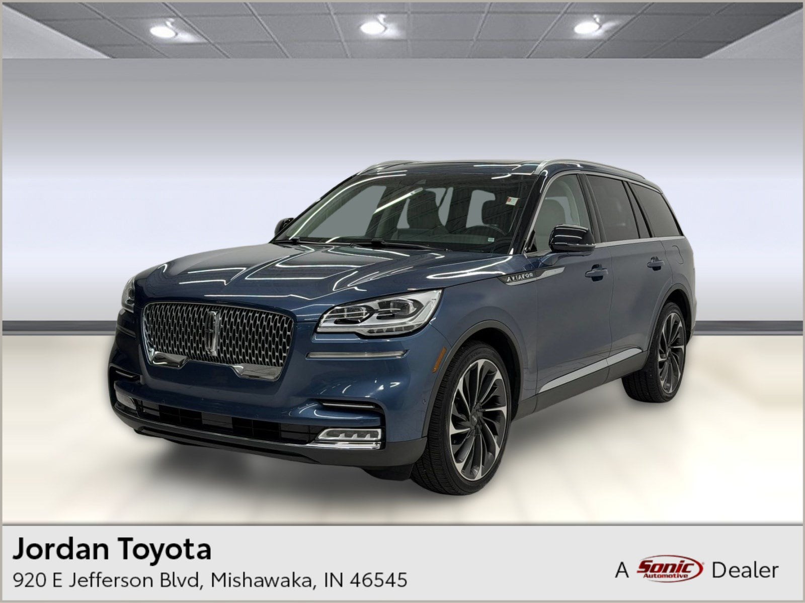 Aviator Reserve Reserve AWD