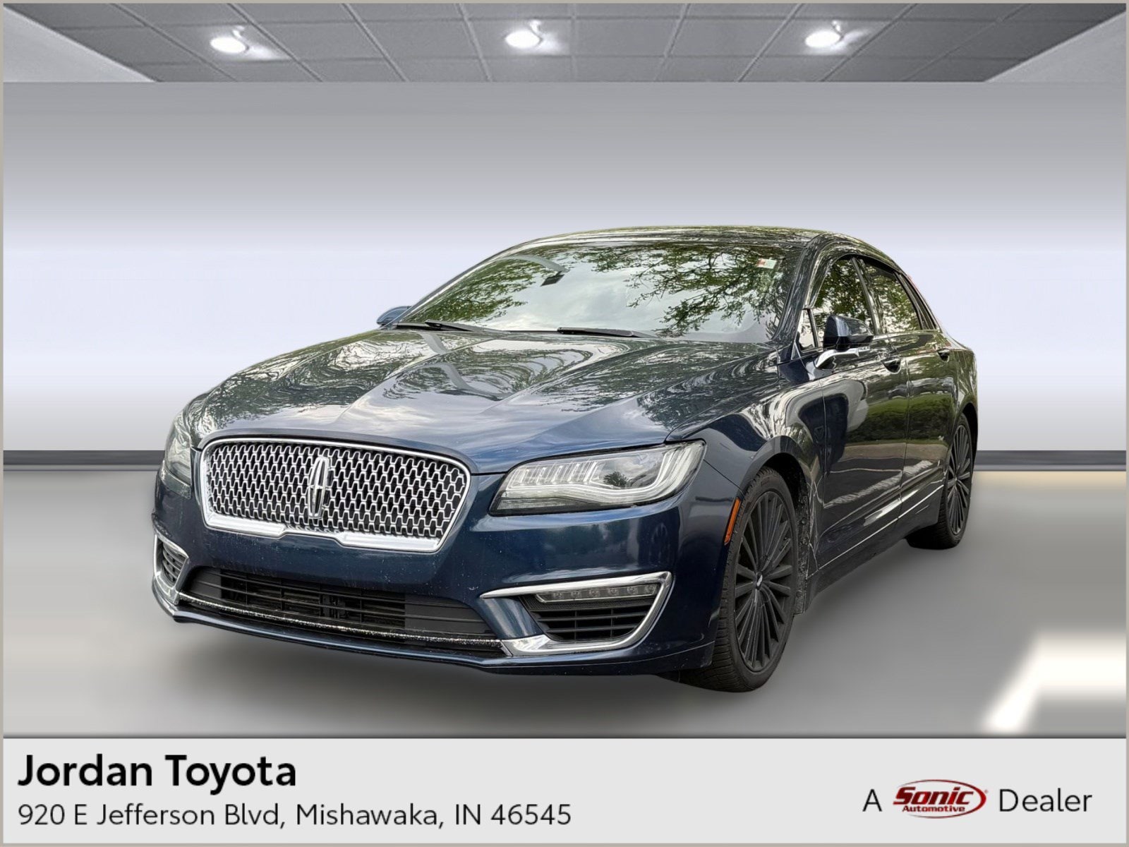 2017 Lincoln MKZ Reserve AWD's photo