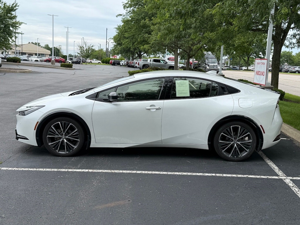 Used 2023 Toyota Prius XLE XLE
