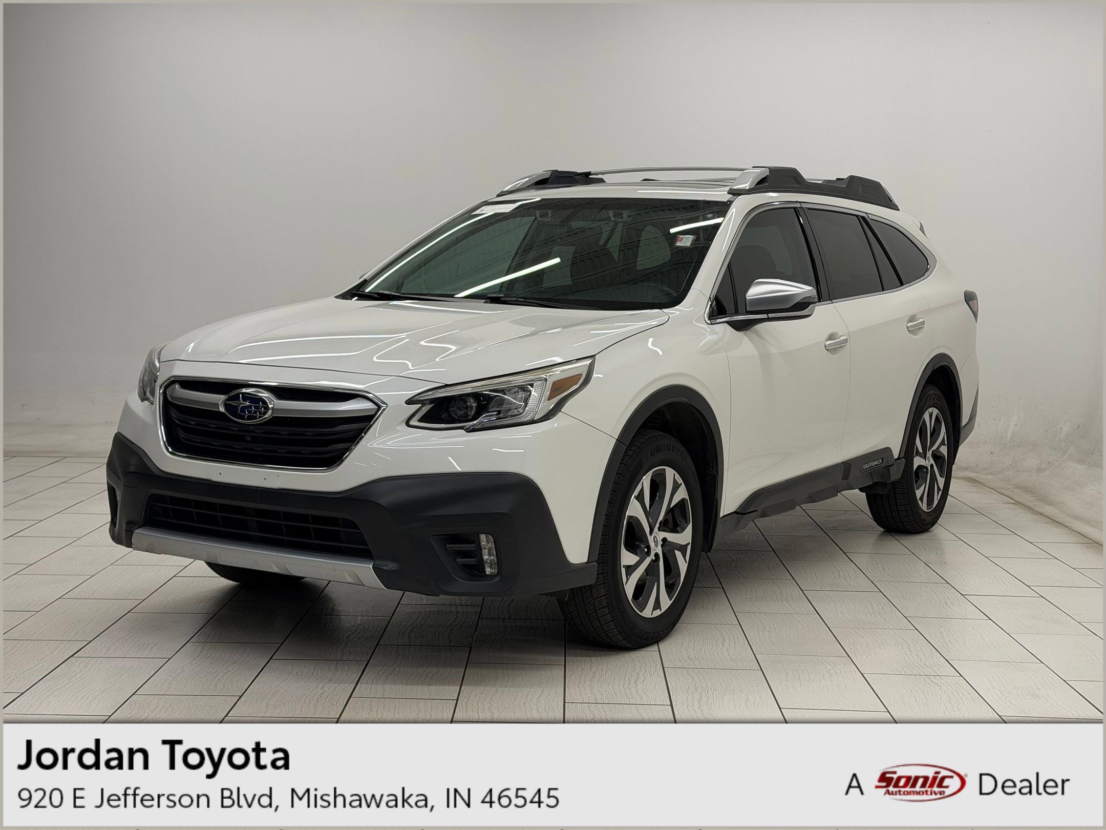 2020 Subaru Outback Touring's photo