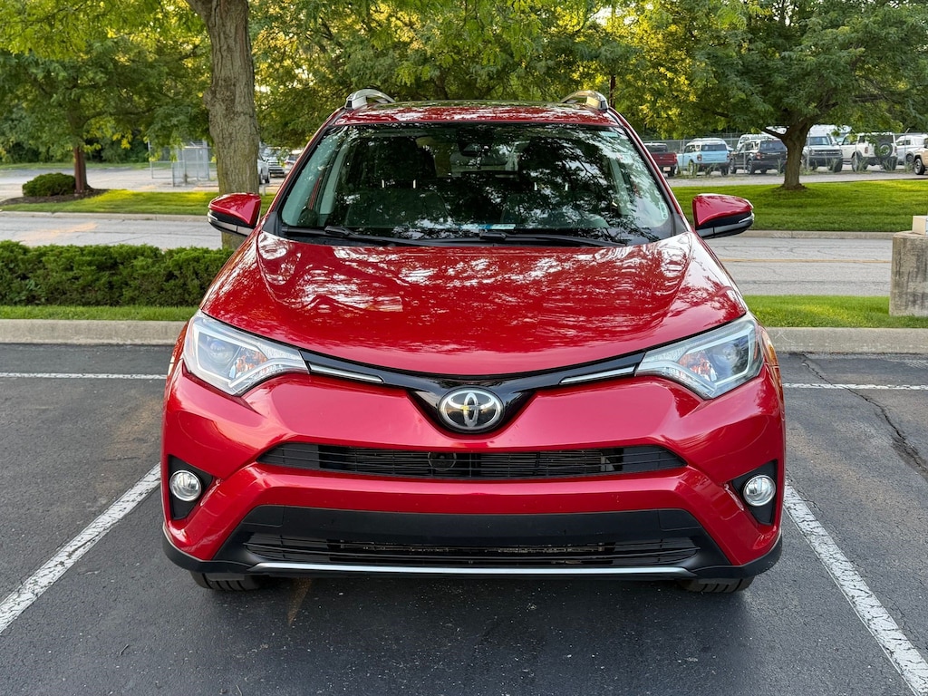 Used 2017 Toyota RAV4 XLE XLE AWD