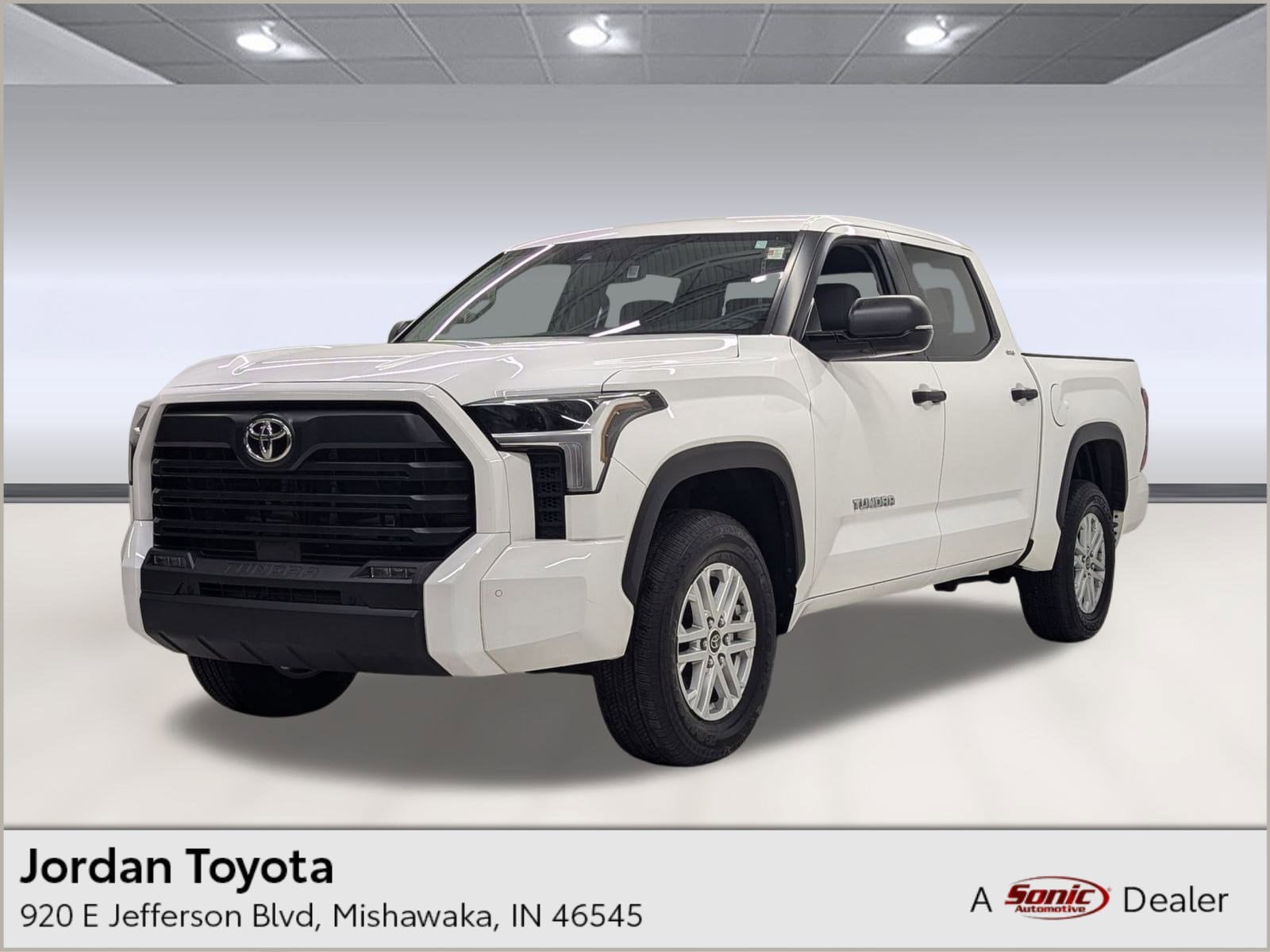 2024 Toyota Tundra SR5's photo