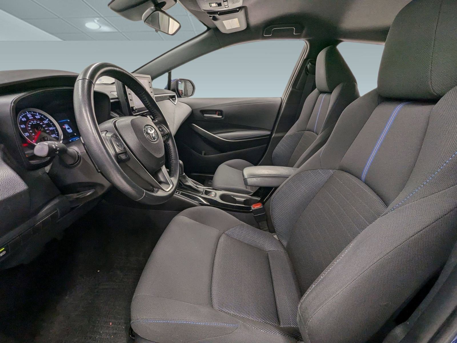 2022 Toyota Corolla SE photo 4