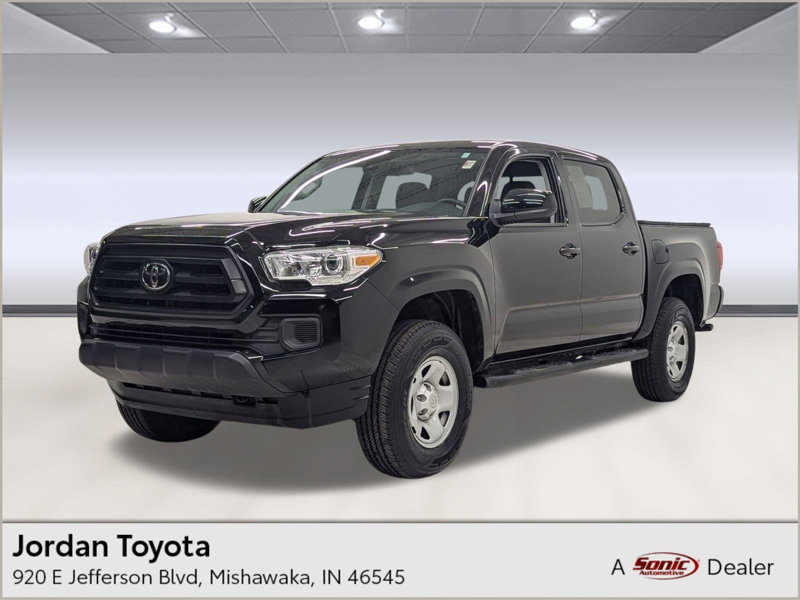 2023 Toyota Tacoma SR's photo