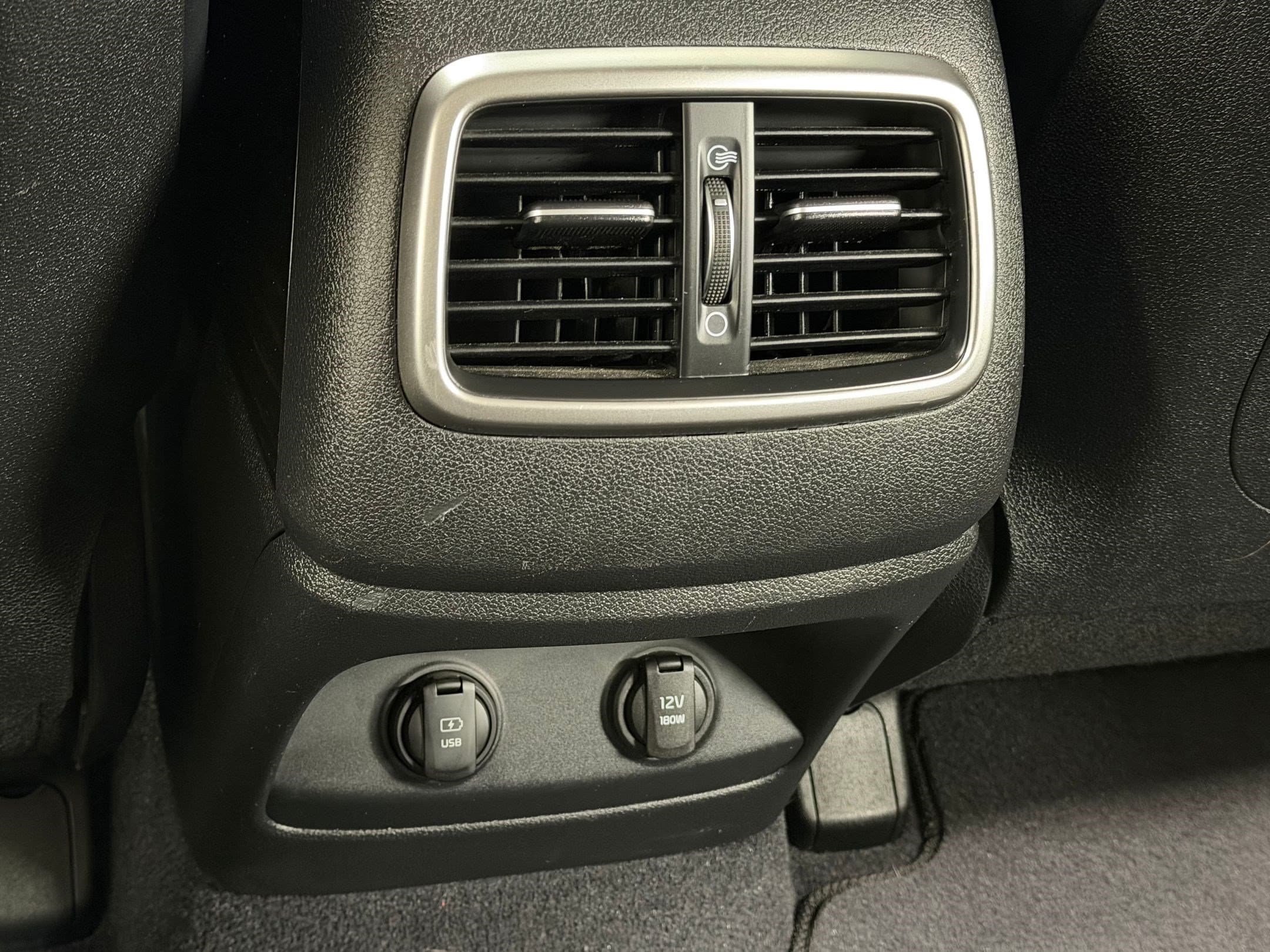 2019 Kia Sorento EX - Photo 23