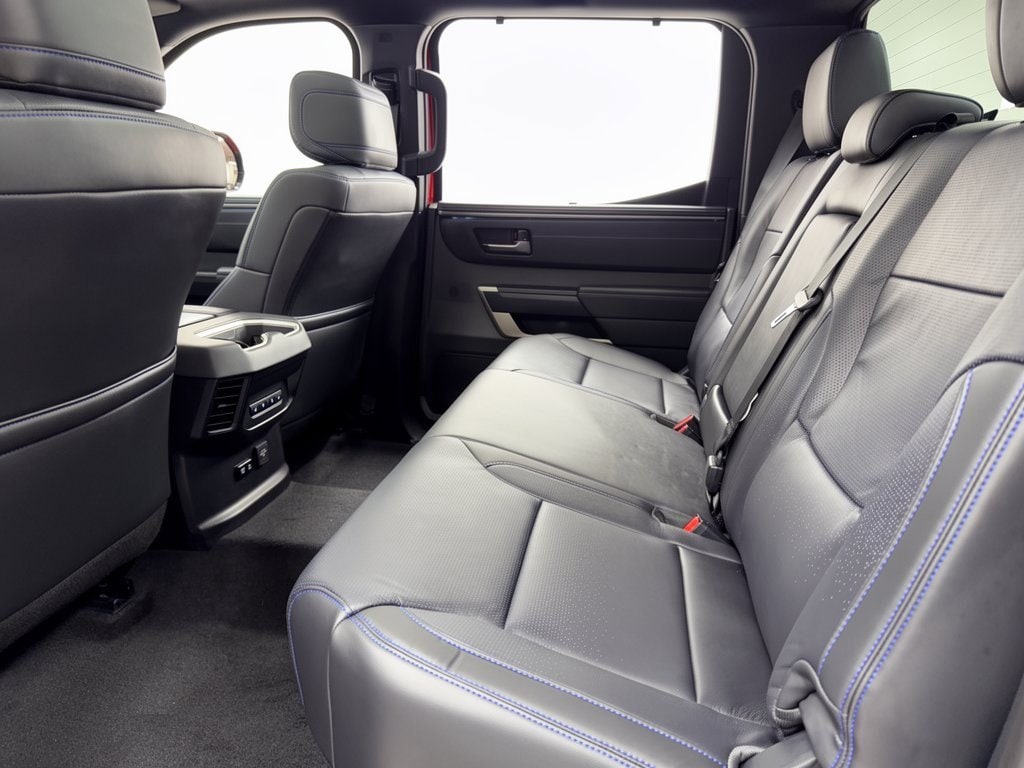 2026 Toyota Tundra Platinum - Photo 24