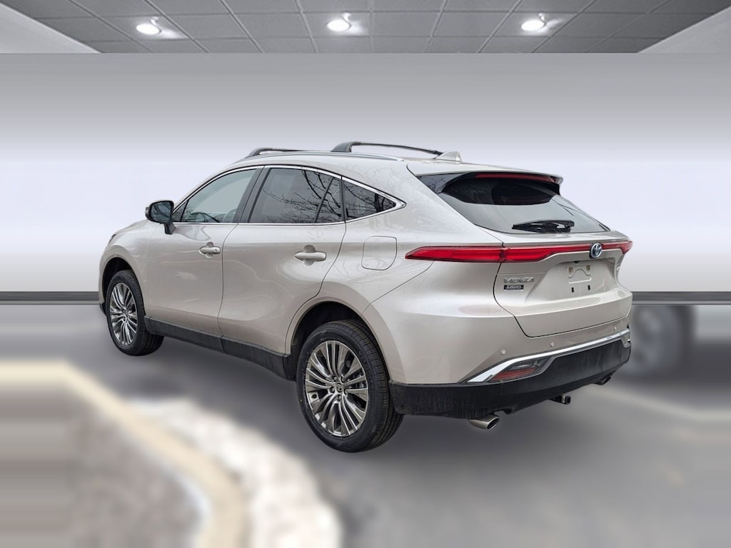 Used 2023 Toyota Venza Limited Limited AWD