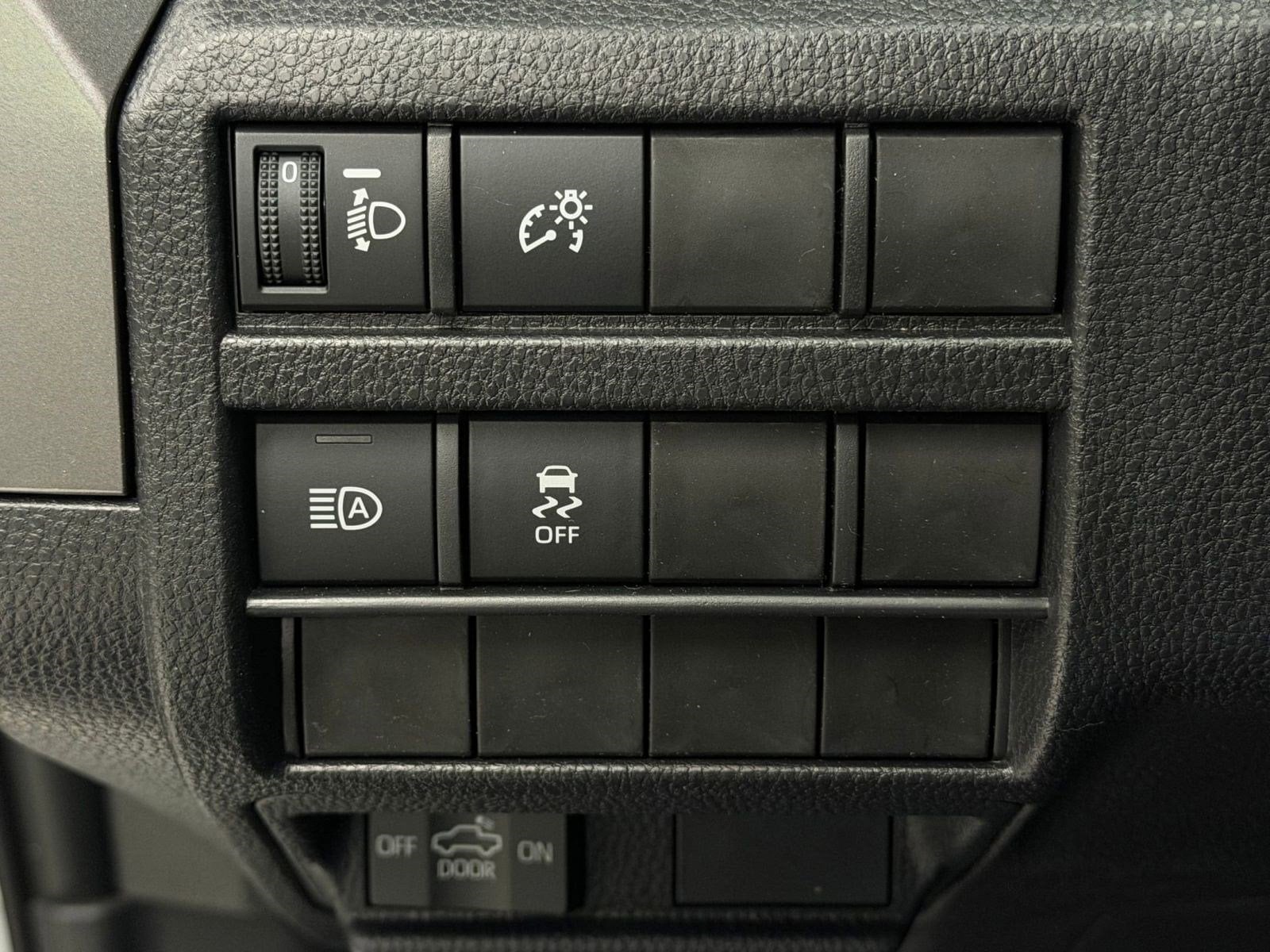 2026 Toyota Tacoma SR5 - Photo 33