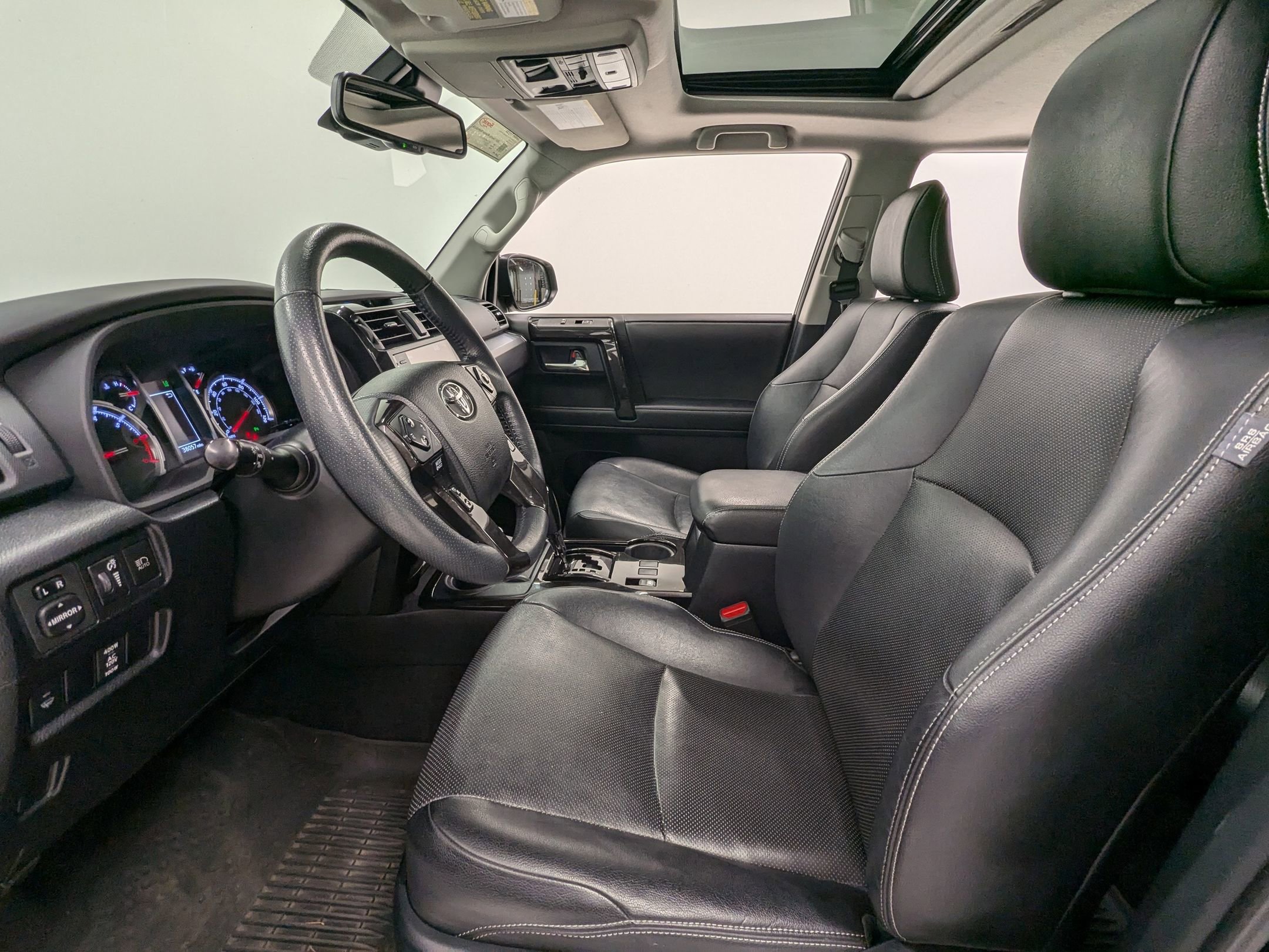 2021 Toyota 4Runner Nightshade Edition photo 4