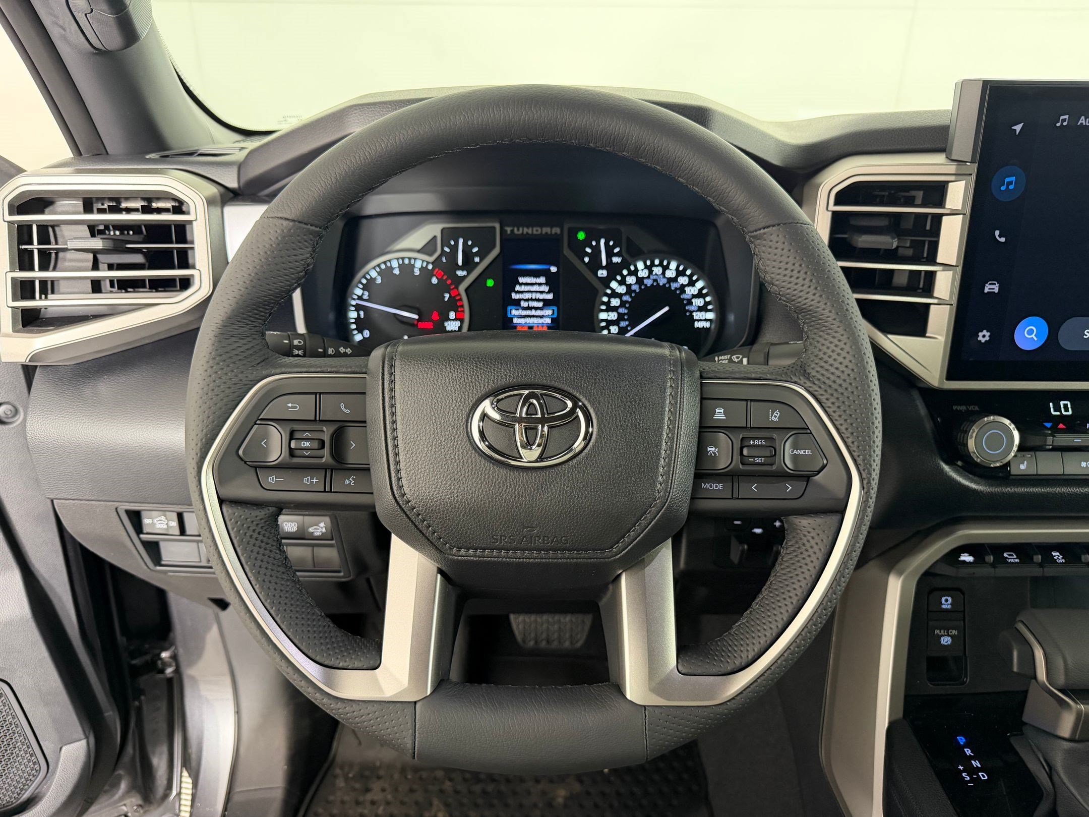 2026 Toyota Tundra SR5 - Photo 11