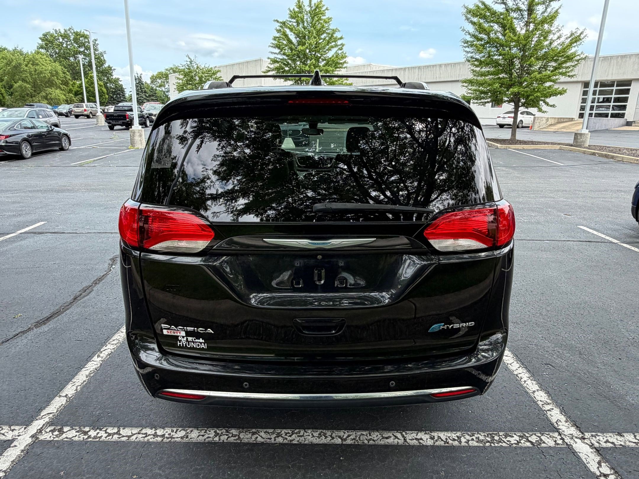 Pacifica Hybrid Touring L Hybrid Touring L FWD