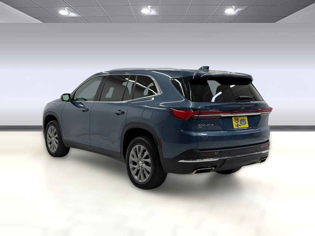 Used 2025 Buick Enclave Preferred Preferred