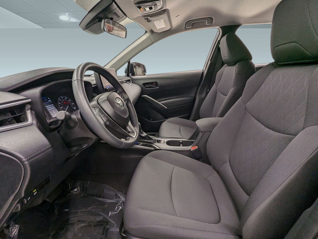 Used 2024 Toyota Corolla Cross LE LE 4WD